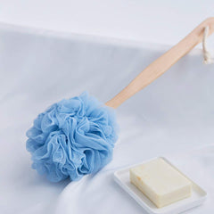 Arswin cepillo ducha con mango de madera ofrece alcance cómodo para zonas difíciles.