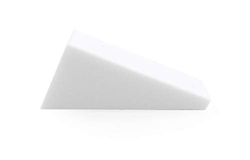 Artist's Choice soft foam sponge delivers gentle smoothing on delicate areas.