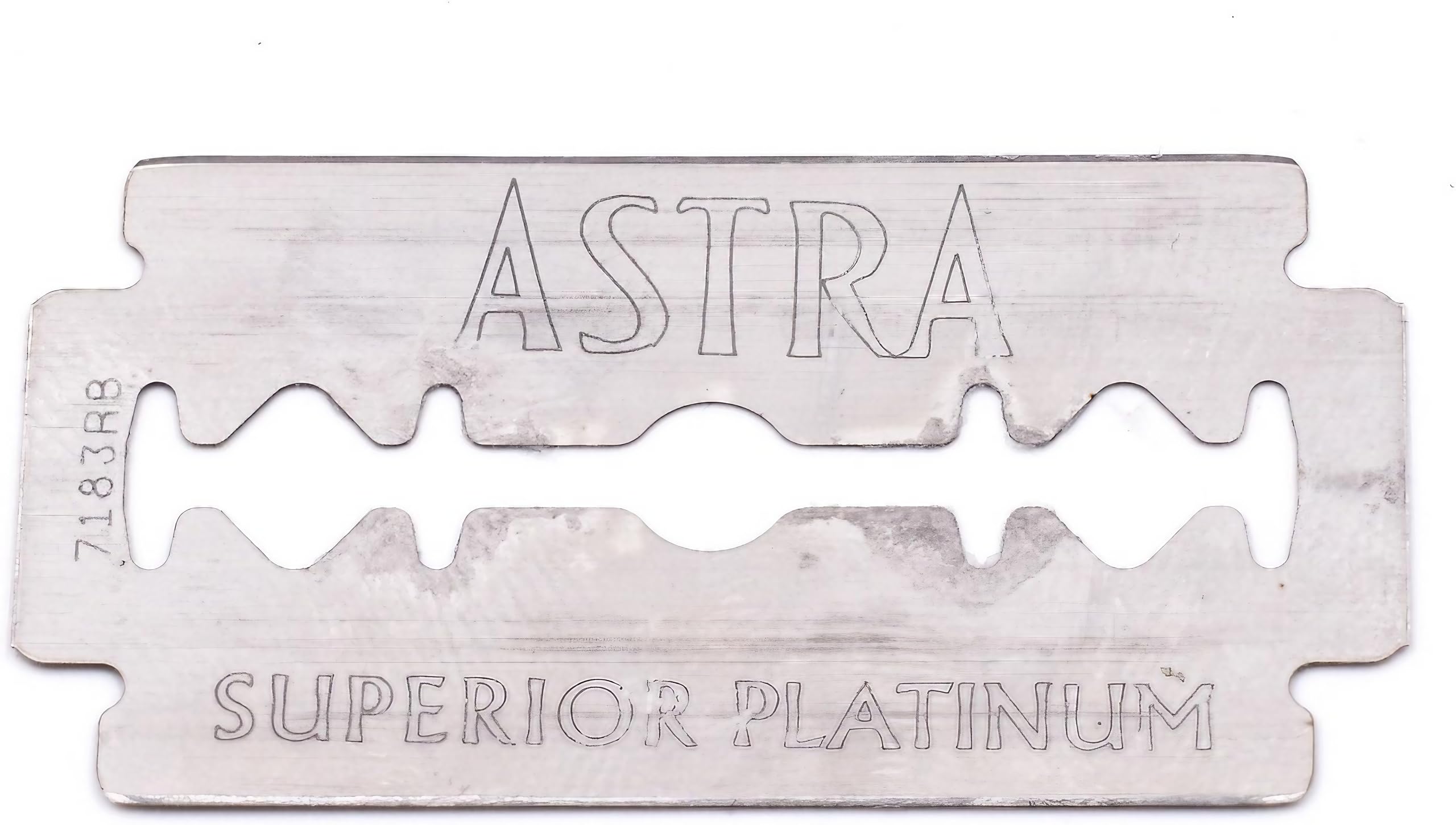 ASTRA blades origin: India, reflecting quality manufacturing.