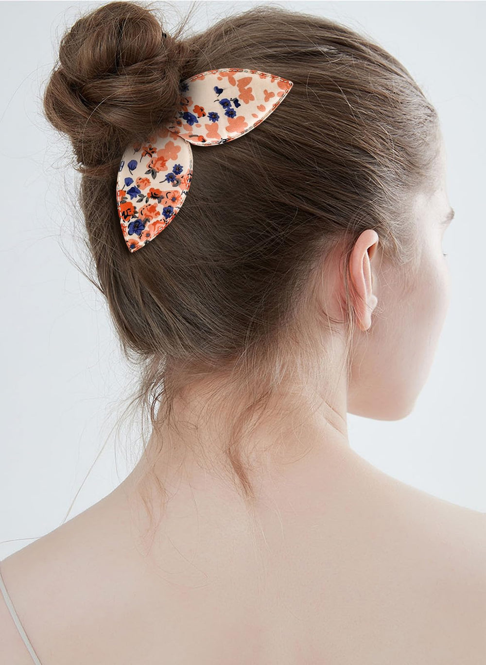 Aswewamt Deft Bun Maker sport-ready buns for active days.