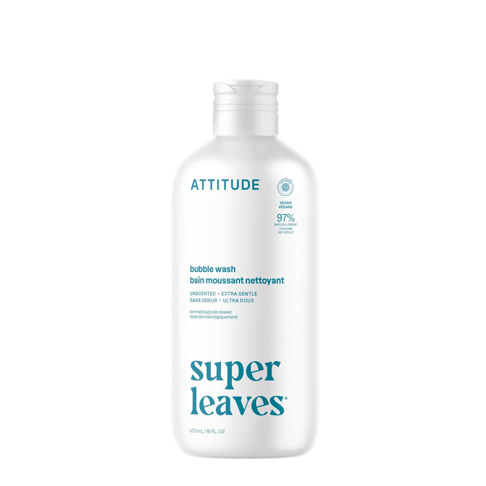ATTITUDE Bubble Bath: botella-espuma que ofrece limpieza suave para piel sensible.