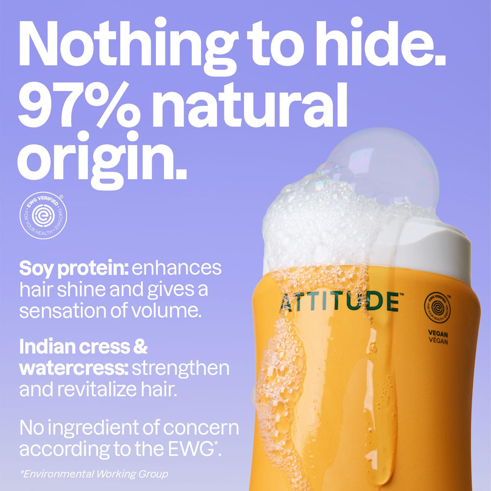 ATTITUDE champú volumen-brillo: espuma cremosa para un lavado suave.