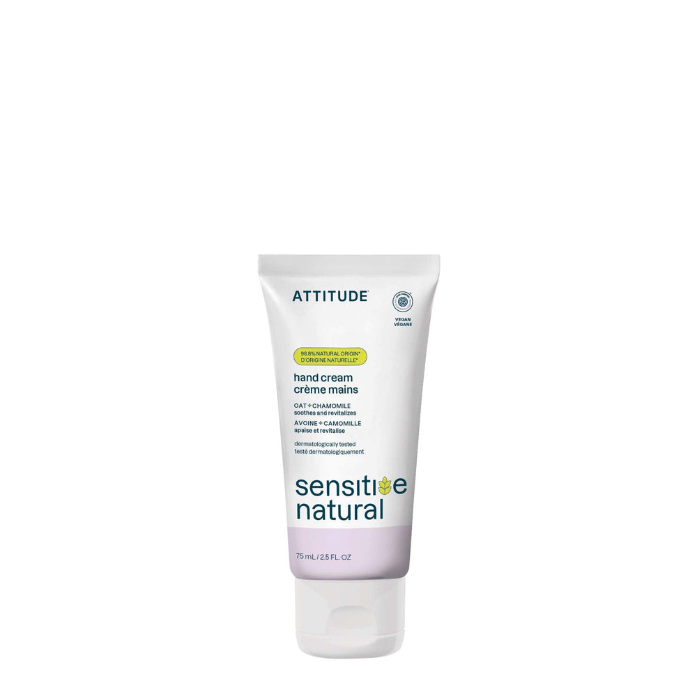 ATTITUDE crema de manos para piel sensible con avena, textura suave para uso diario.