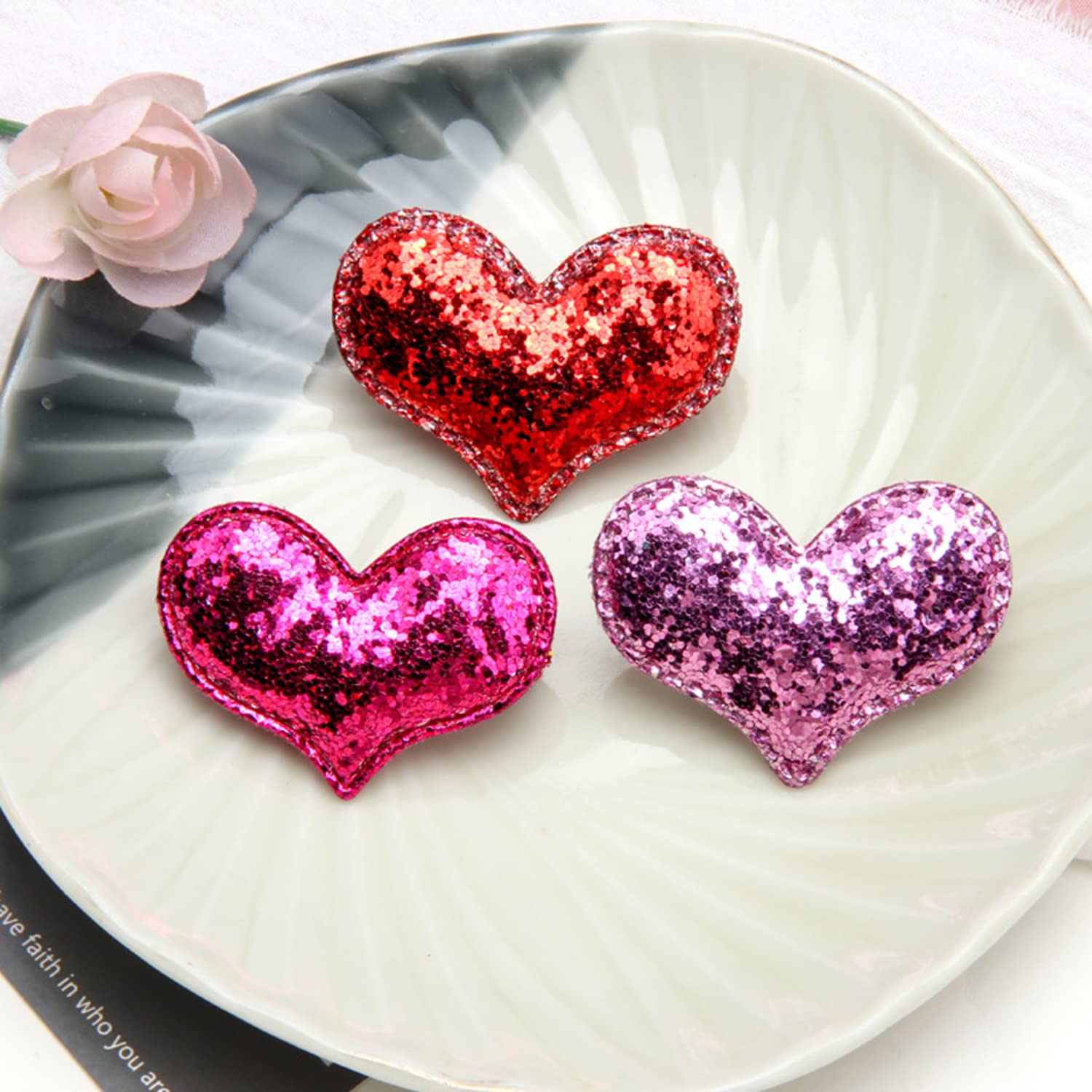 Ausejopeac gift ready packaging featuring heart sequin clips