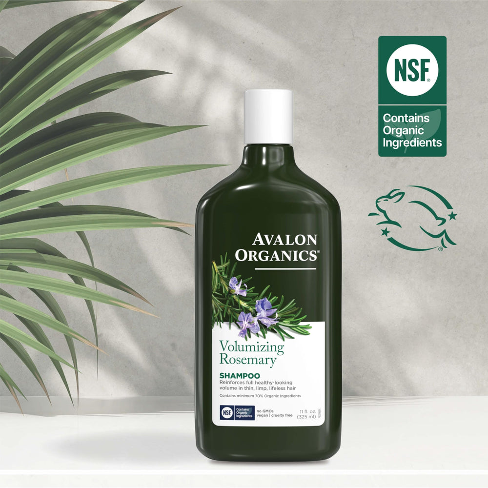 Avalon Organics champú voluminizador de romero, primer plano de proteína de quinoa que refuerza el cabello