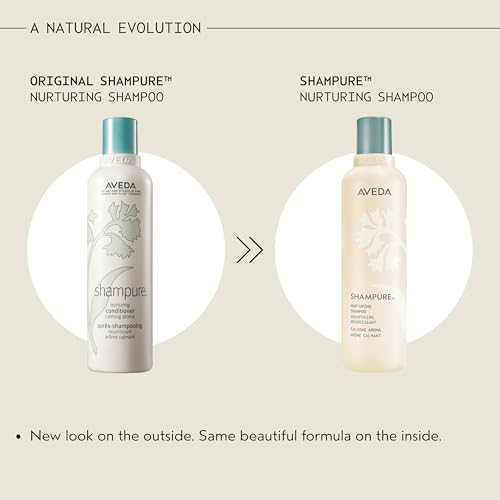 Aveda Shampure botella en la mano, aplicación suave de champú