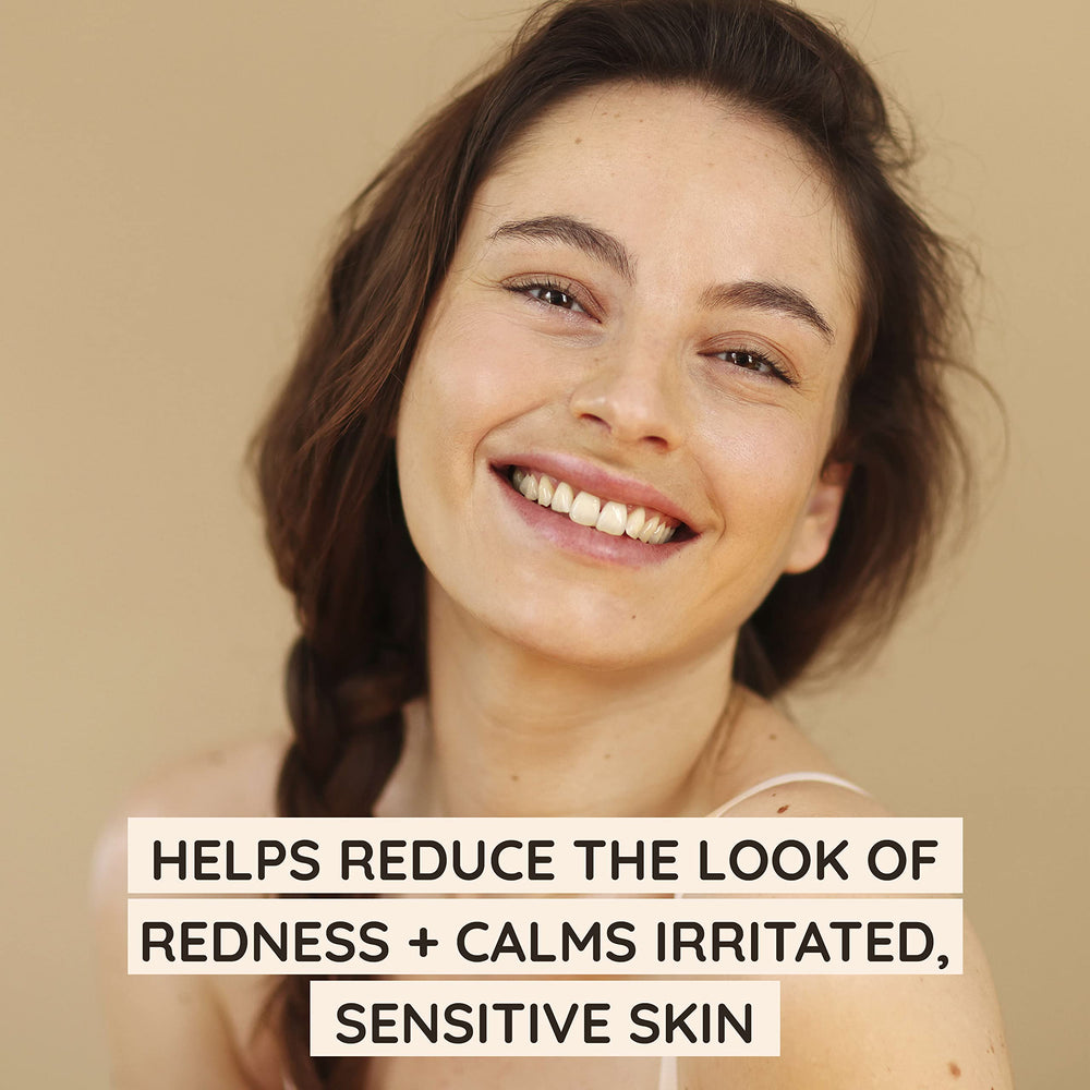 Espuma limpiadora espumosa de Aveeno Calm + Restore lista para limpiar la piel