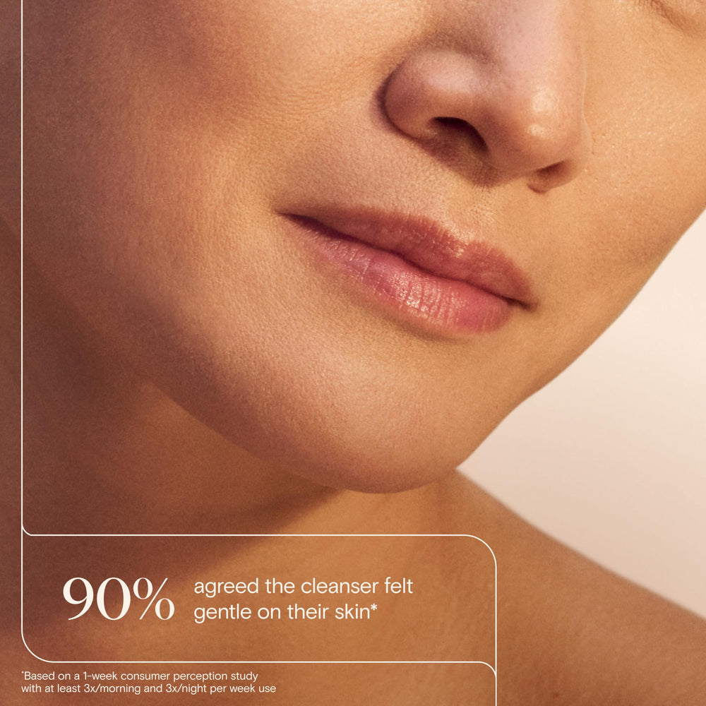 Aveeno Calm + Restore feverfew aporta calma suave tras el lavado.