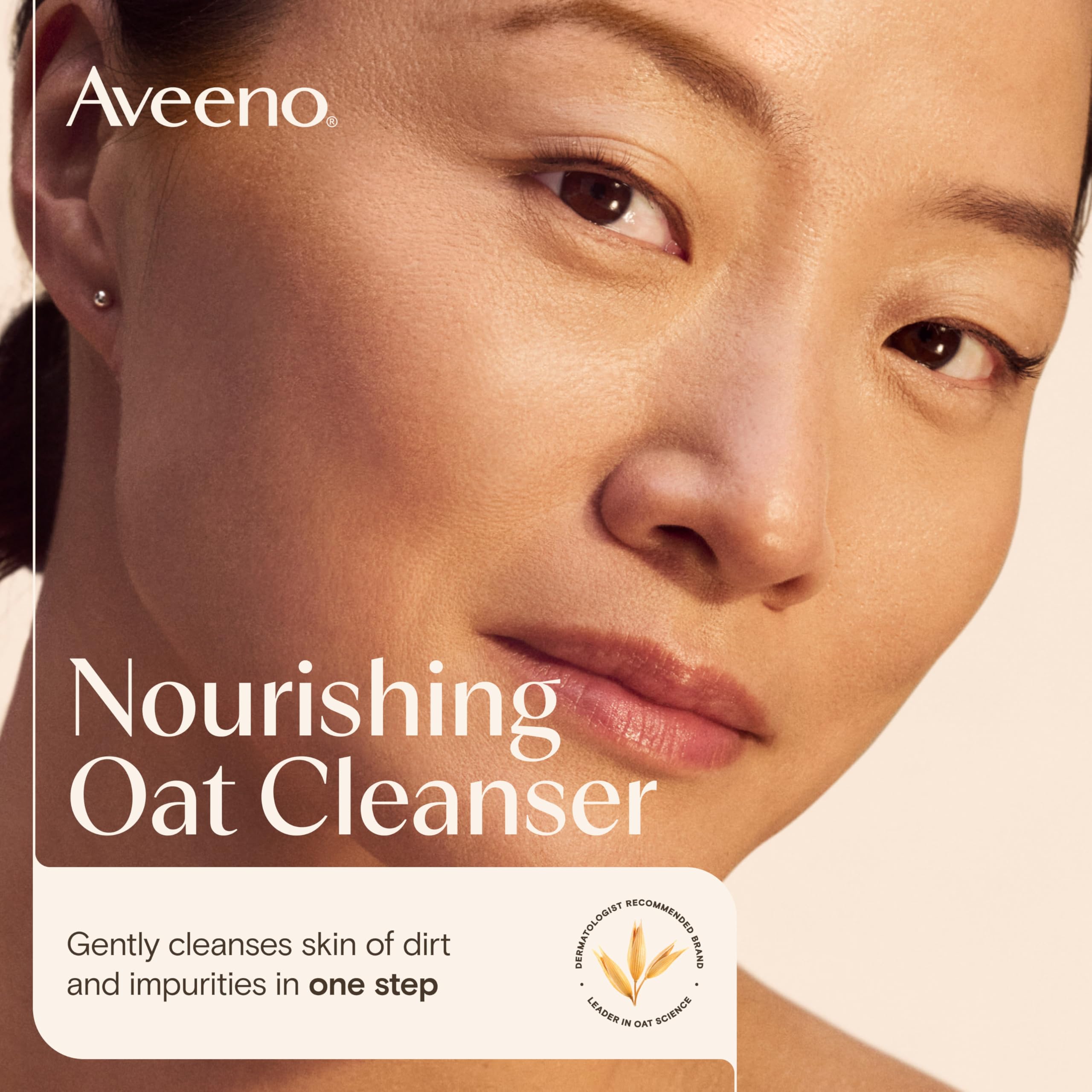 Aveeno Calm + Restore ofrece hidratación diaria para piel sensible tras el lavado.