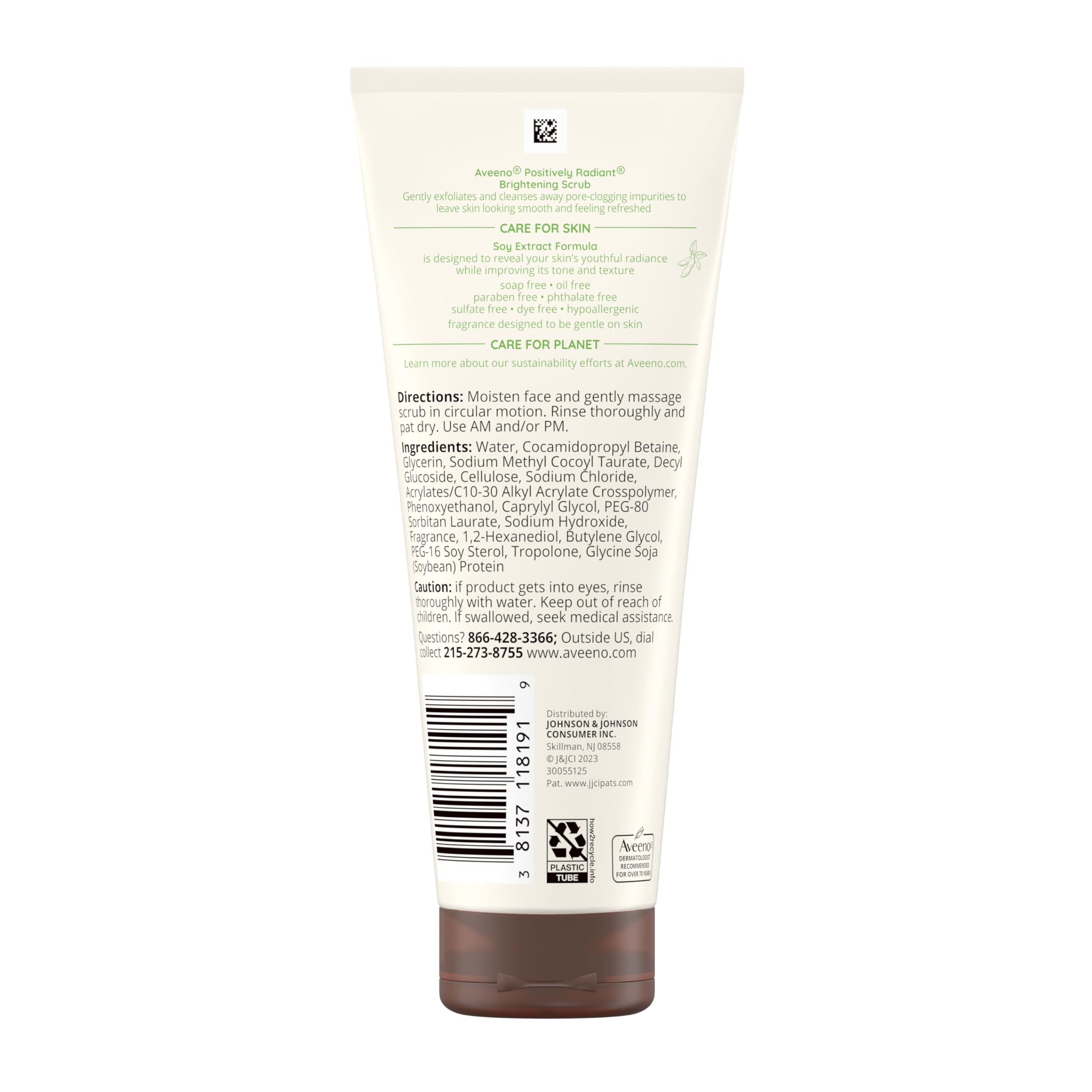 Label highlights oil-free, dye-free, hypoallergenic formula for sensitive skin