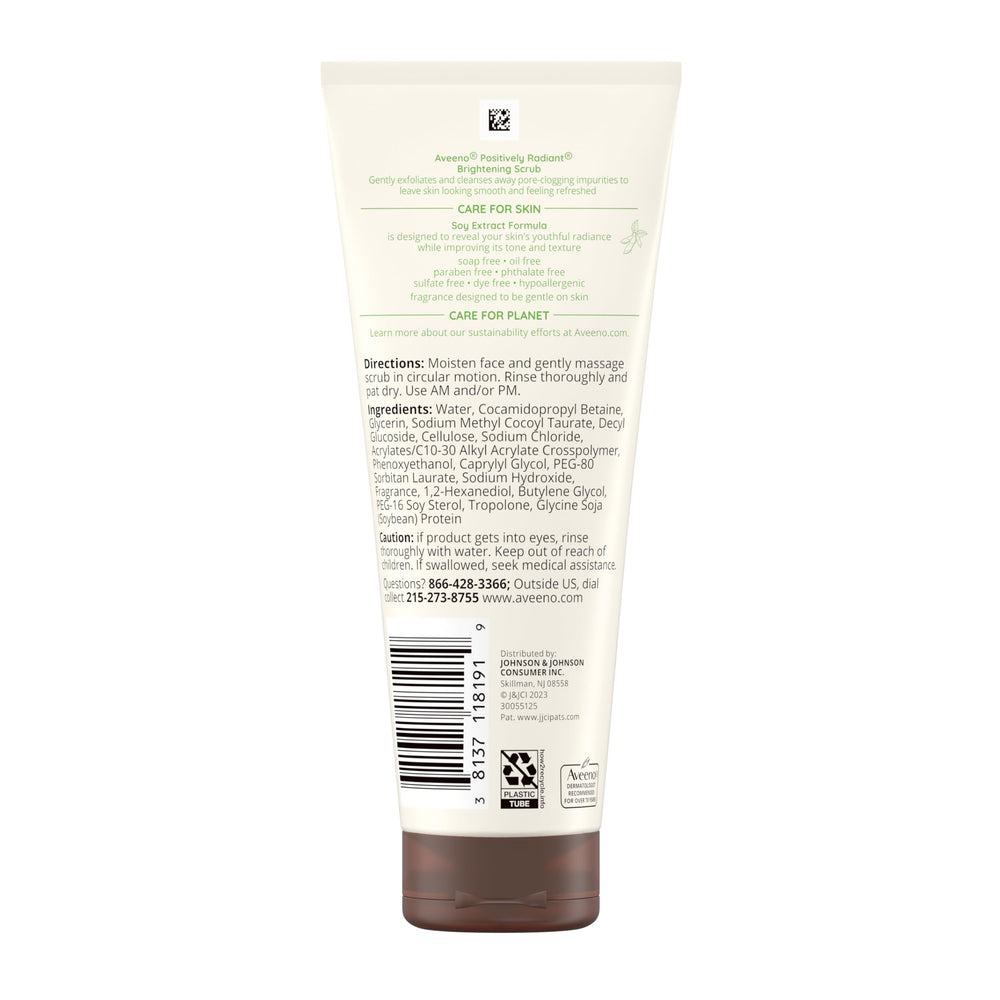 Label highlights oil-free, dye-free, hypoallergenic formula for sensitive skin