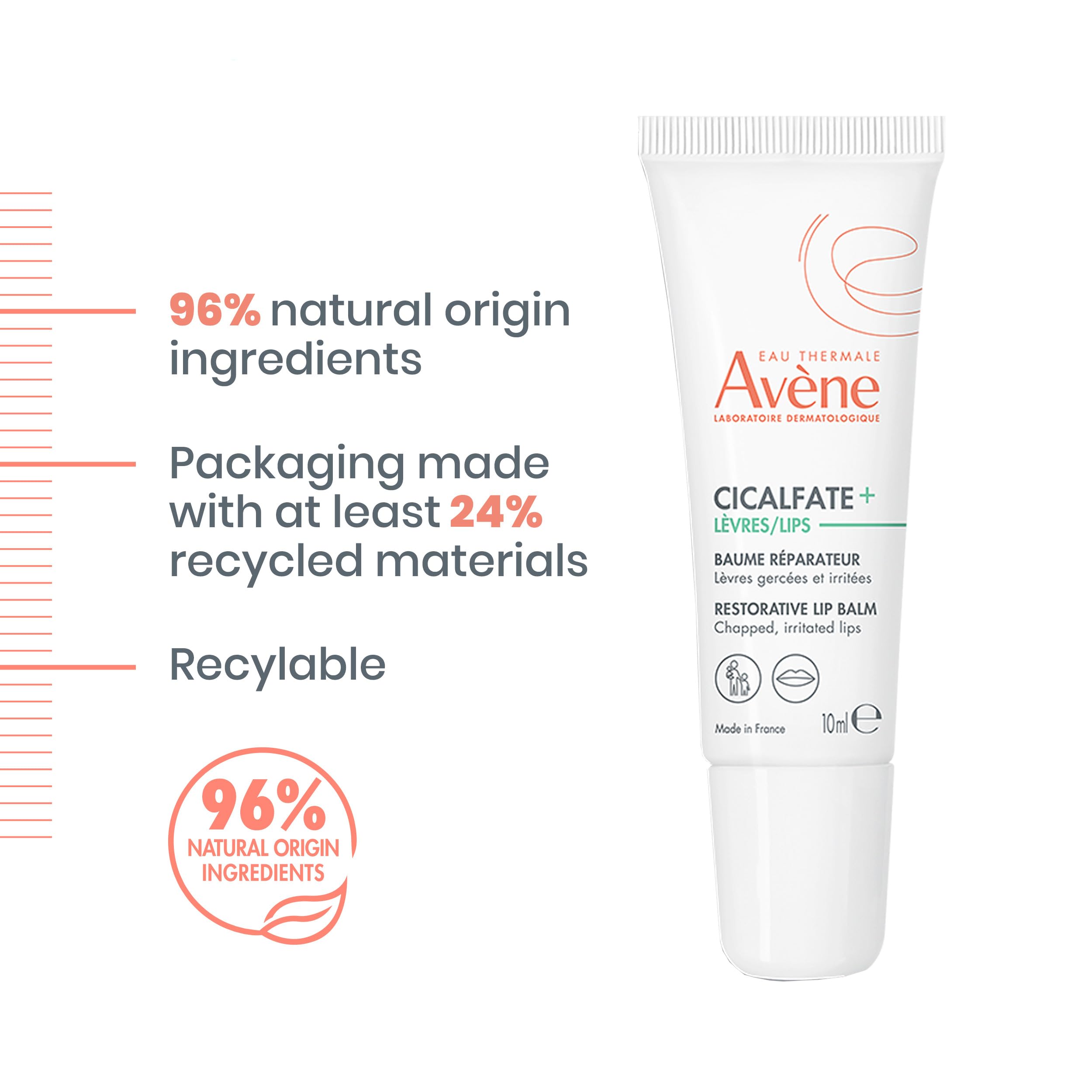Smooth application on dry lips with a transparent finish.