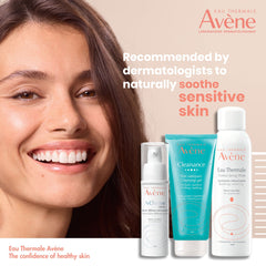 Avène exfoliating gel being applied with circular massage for gentle scrubbing