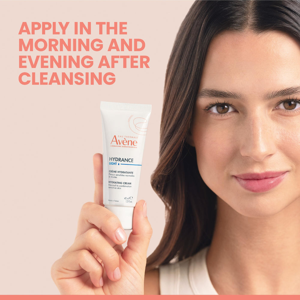 Packaging box and bottle of Avène Hydrance Light for daily skincare