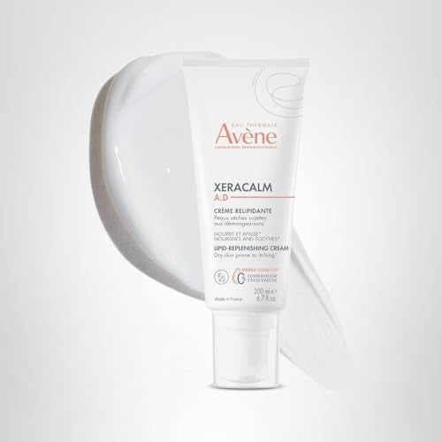 Avène XeraCalm A.D product backdrop with clinical calm visuals.