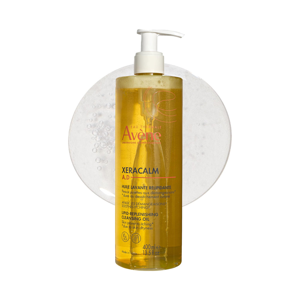 Avène XeraCalm A.D cleansing oil bottle with pump for daily, gentle cleansing.