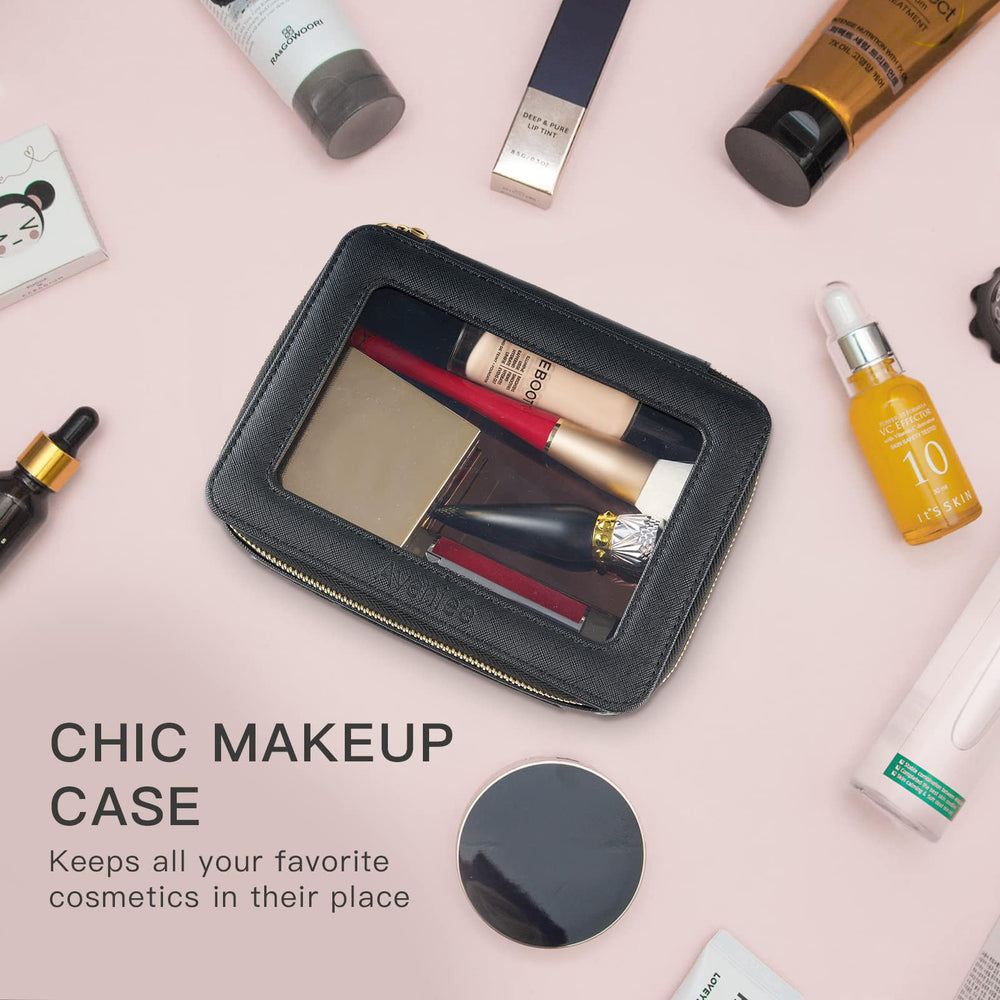 Aveniee compact boxy design maintains shape even when lightly filled.