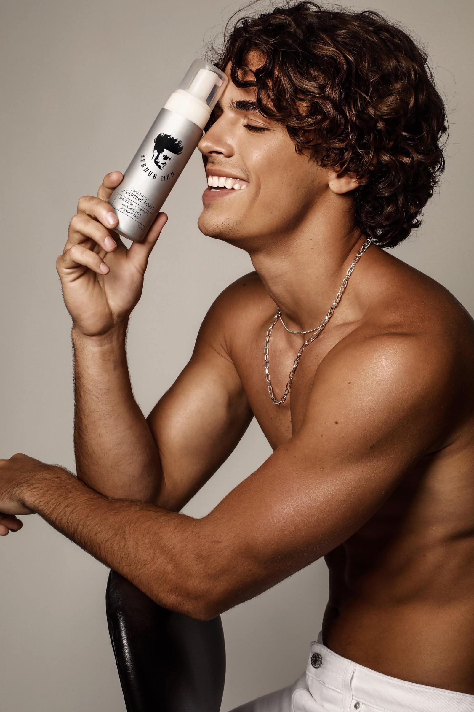 Avenue Man Unscented Sculpting Foam bottle back with clean ingredients and fragrance-free formula