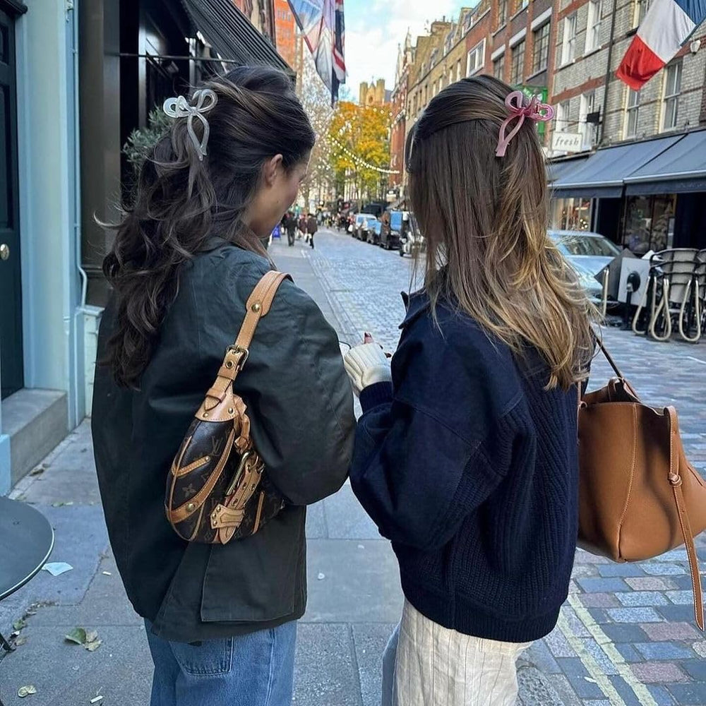Ayesha Bows Claw Clip in pink showcases a cute bow for everyday looks.
