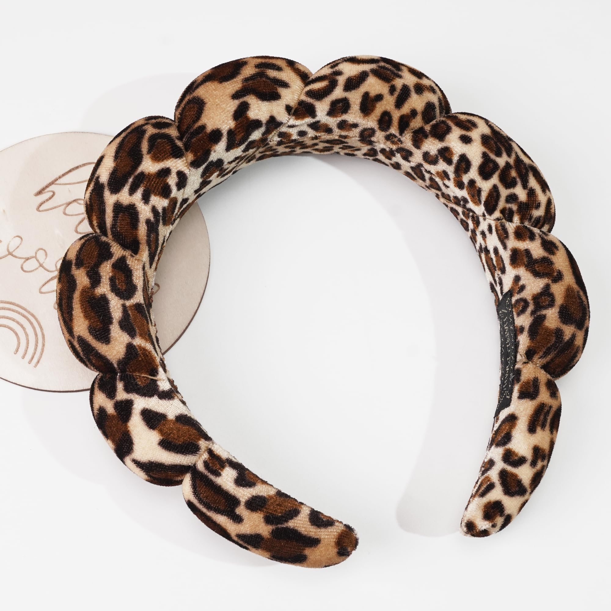 Diadema Ayesha Spa para lavado facial evita que el cabello caiga.