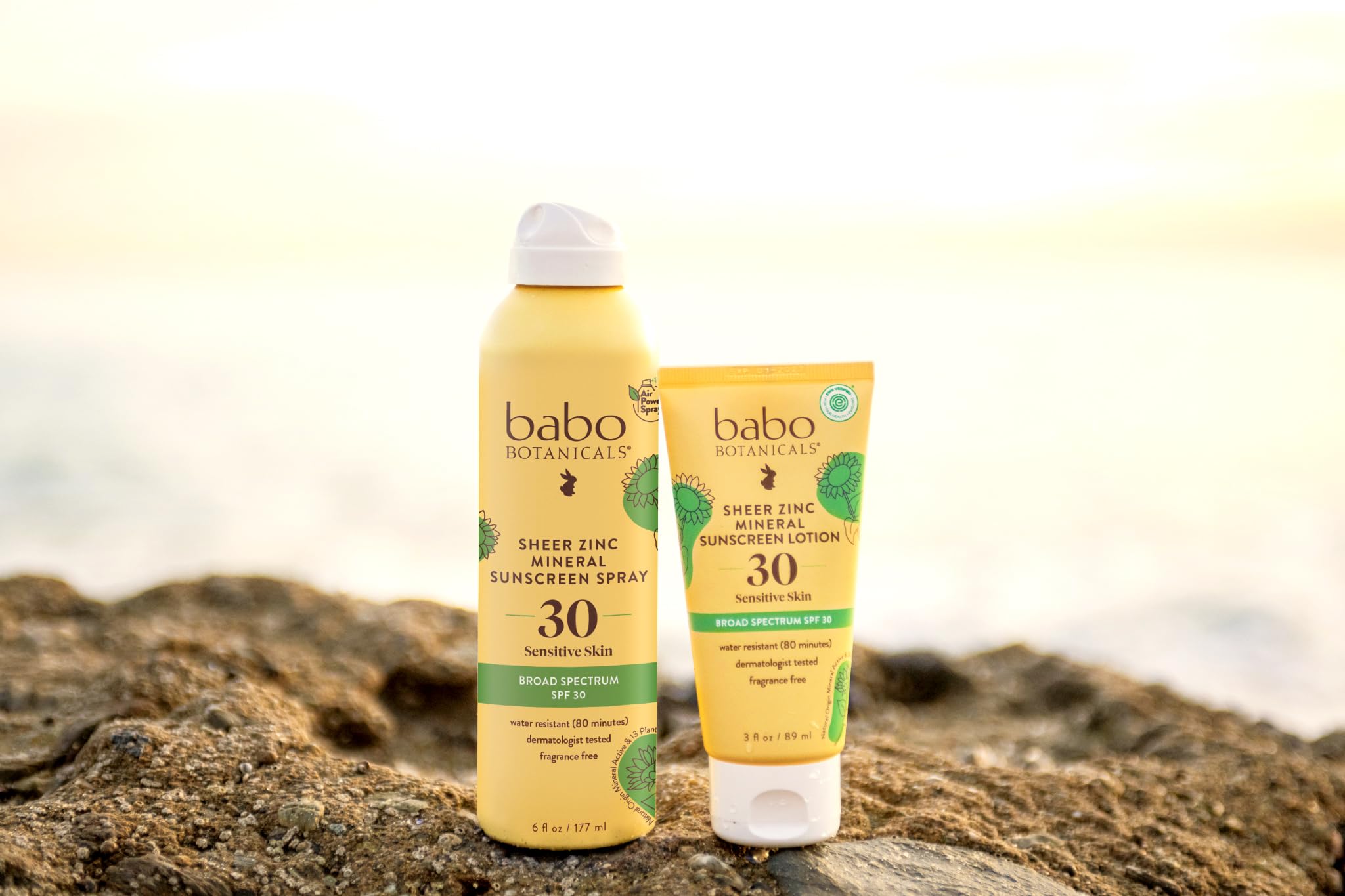 Apto para la familia con Babo Botanicals SPF 30 en uso diario.