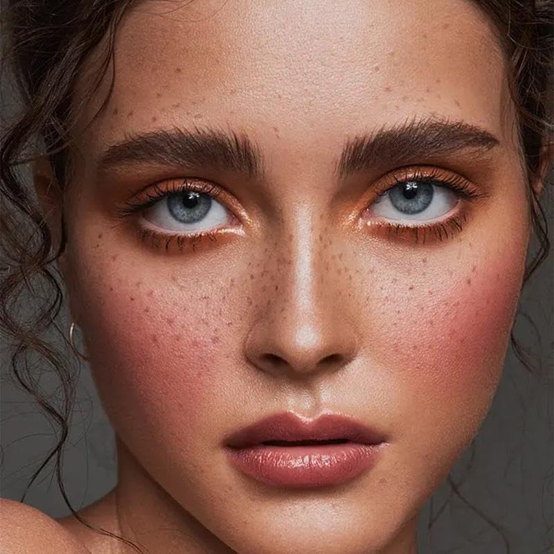 Baby Go Freckles: tono sutil que se construye, ideal para nariz y mejillas.