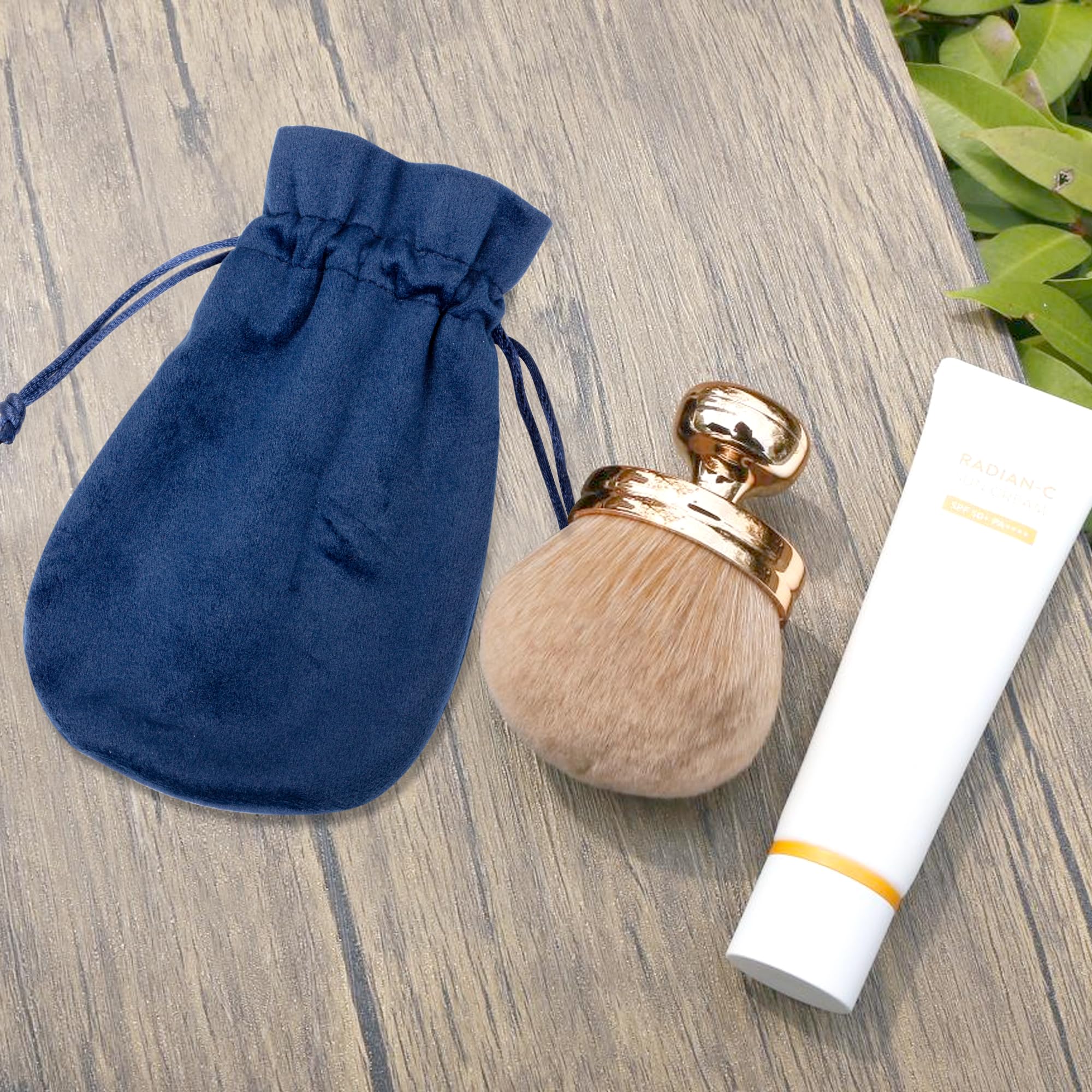 Perfect gift for makeup lovers on any occasion