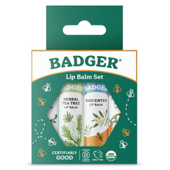Bálsamo labial Badger verde clásico, frontal, labios suaves y humectados
