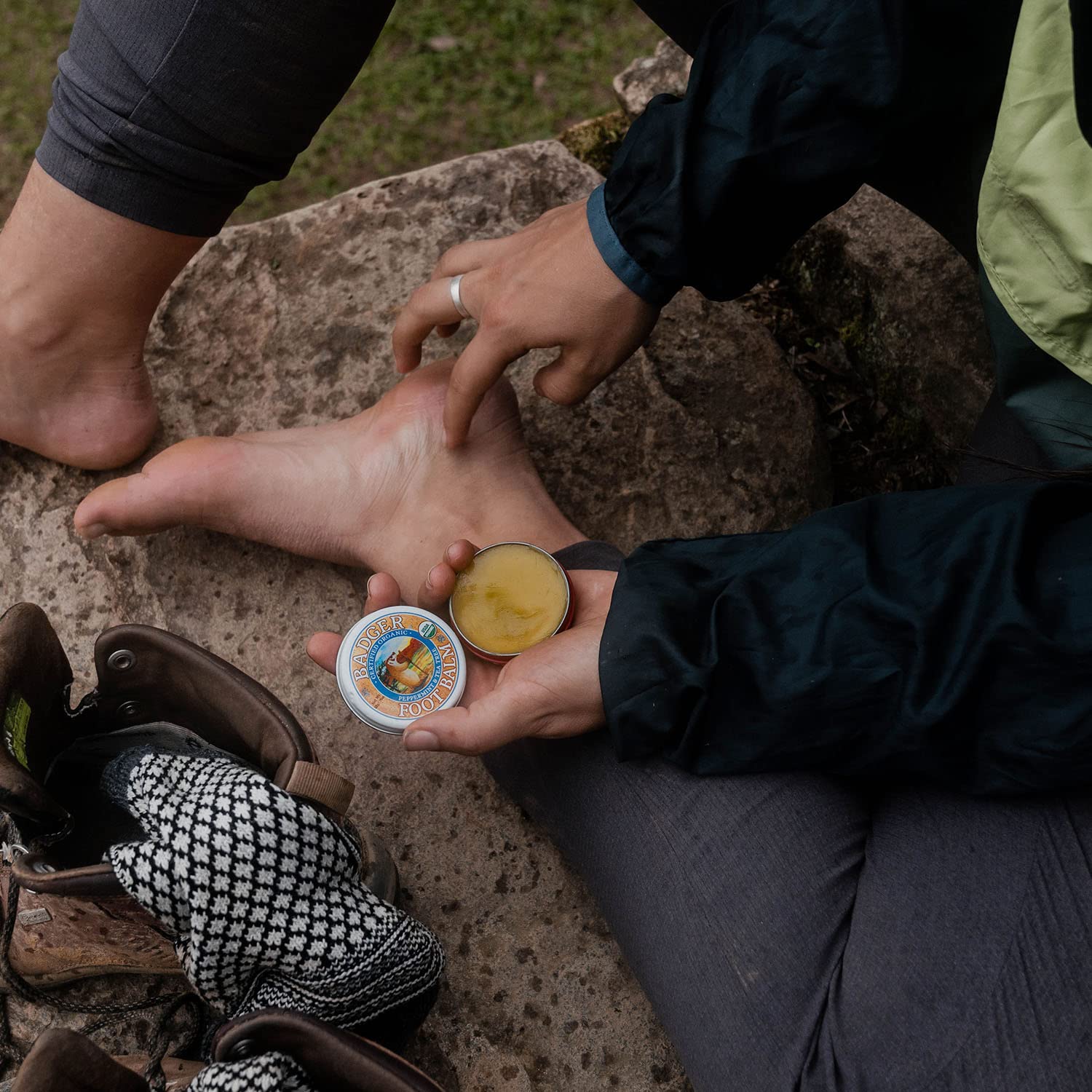 Badger Foot Balm libre de crueldad: cuidado responsable en envase sostenible.