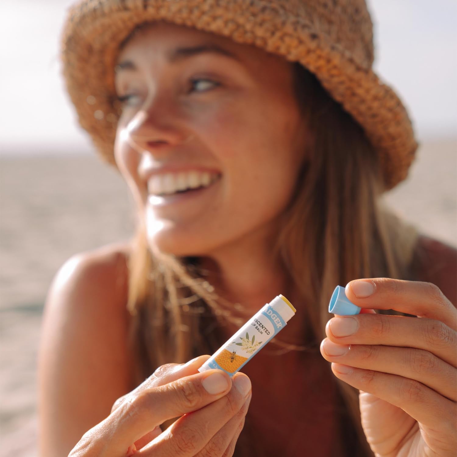 Badger Balsamo Labial: envase sostenible para cuidado responsable.