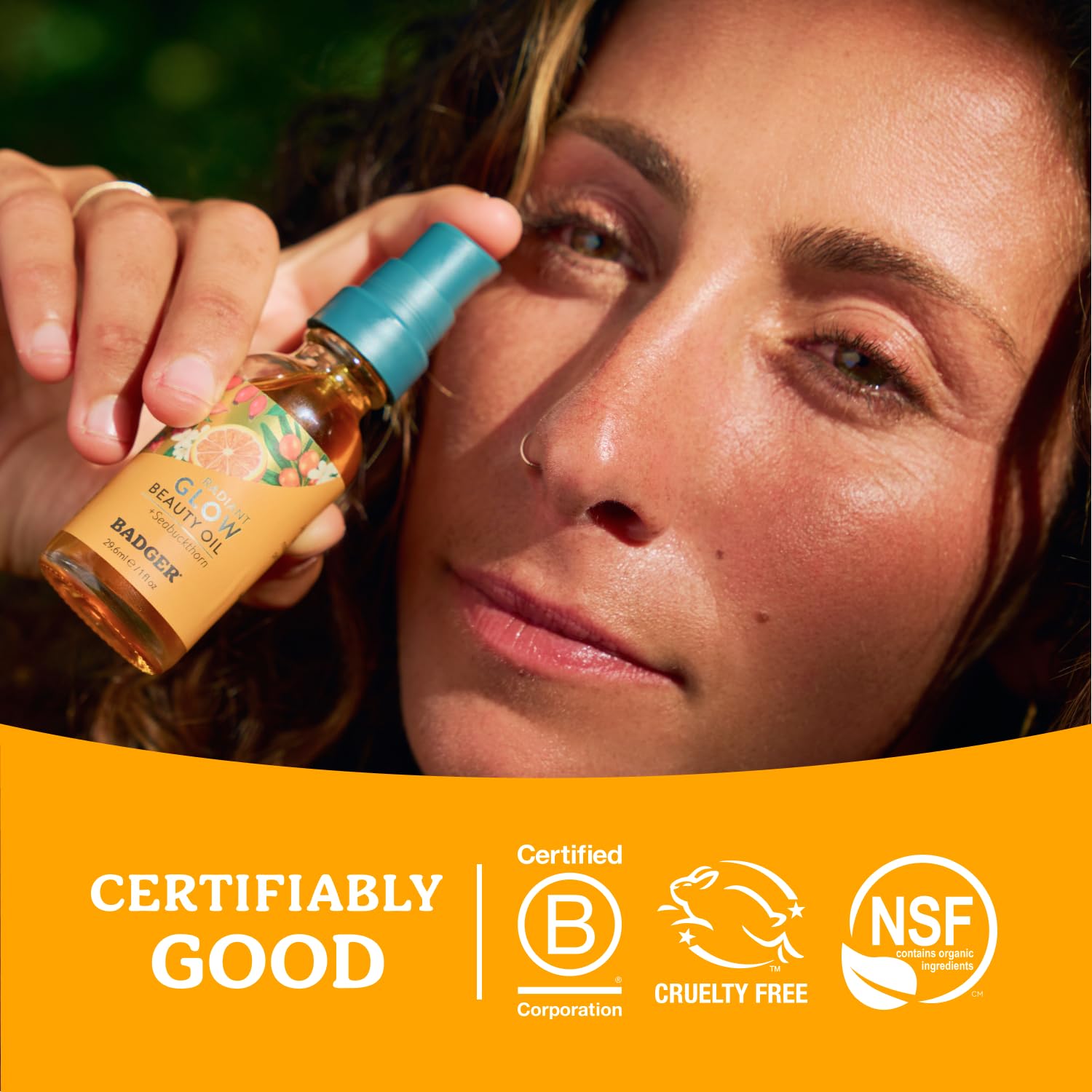 Base de maquillaje con Badger seabuckthorn, hidratación que acompaña el maquillaje.