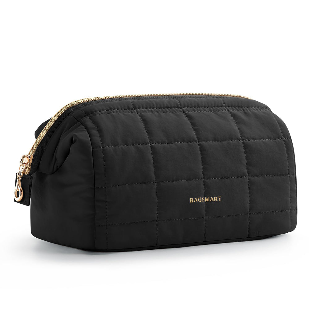 BAGSMART makeup bag with wide opening for easy access to cosmetics on the go