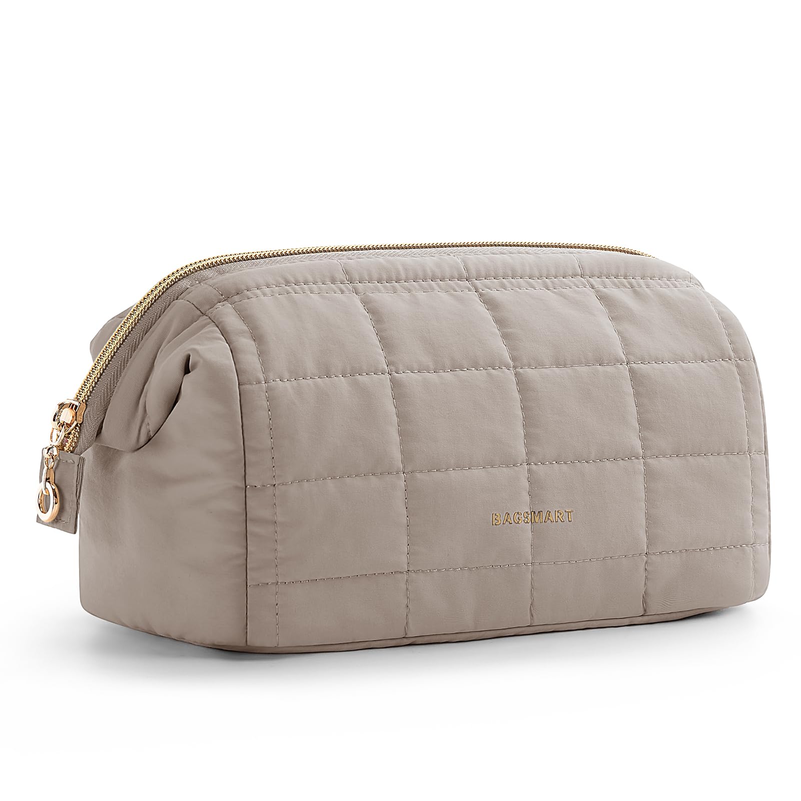 BAGSMART makeup bag wide opening for quick access to cosmetics.