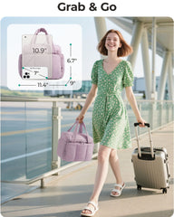 BAGSMART front wet/dry pocket protects moisture-sensitive items