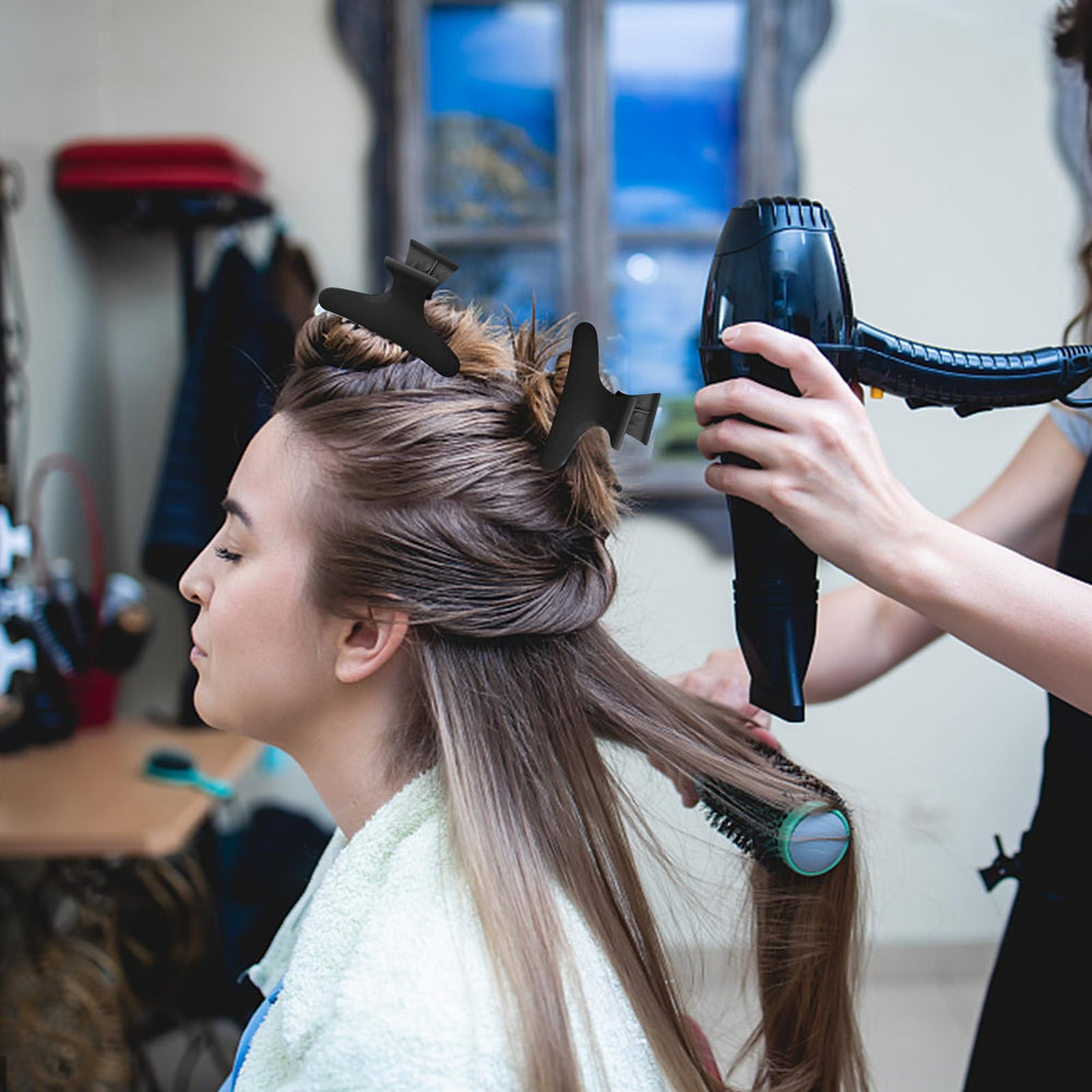 Uso profesional en salón para seccionado y aplicación de color con precisión.