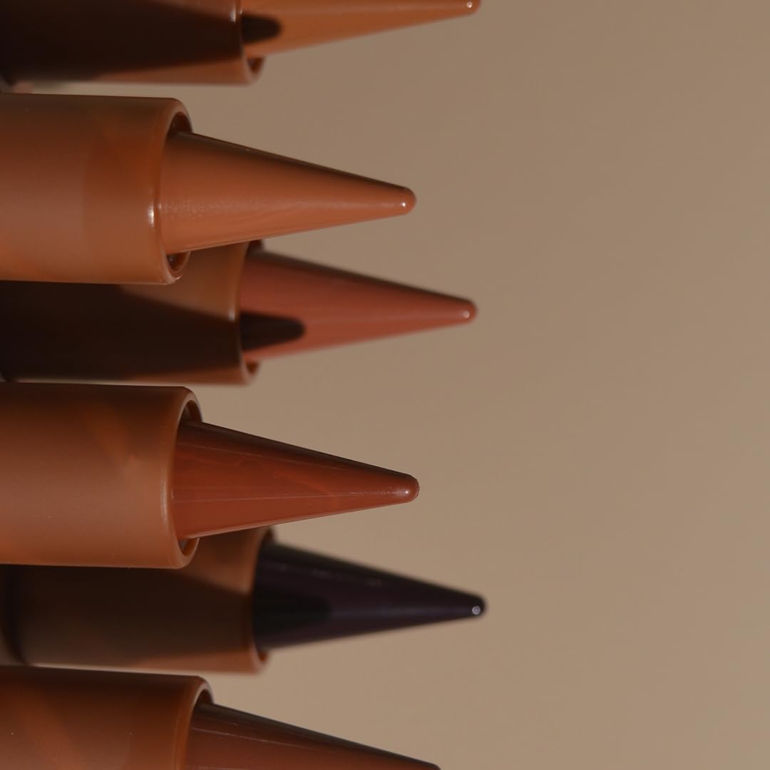 BAISEN DIARY Dusk shade for soft, everyday definition.