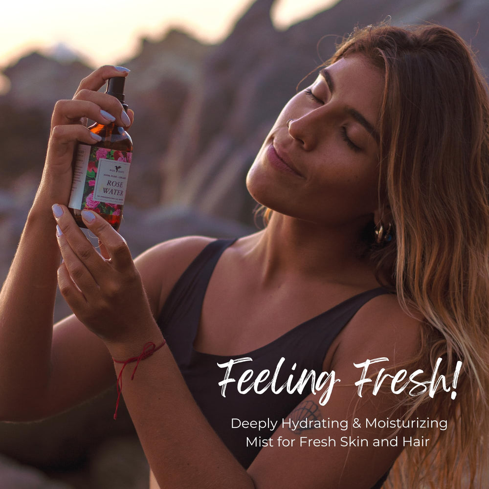 Baja Basics Rose Water Spray en rostro para hidratación ligera.