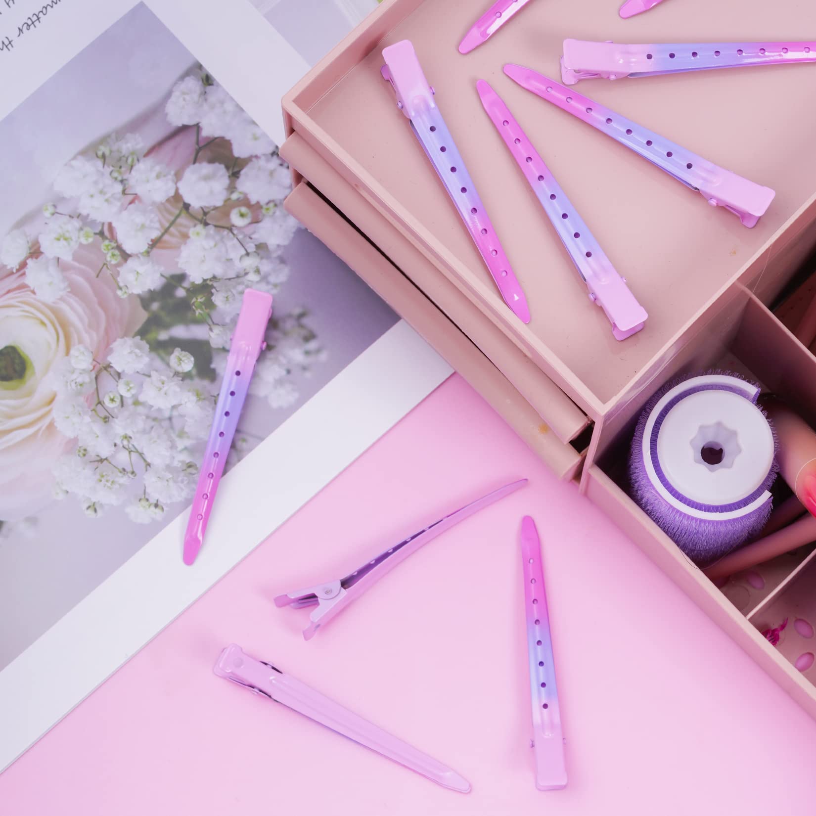 Bantoye duck bill clips gradient pink for precise hair sectioning.