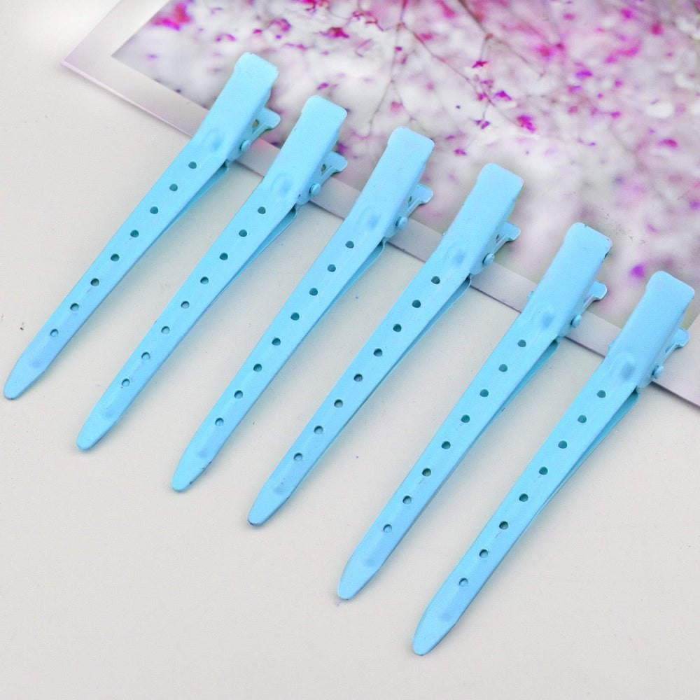 Bantoye hair-sectioning clip demonstrates precise division of sections