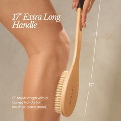 Bare Botanics exfoliación seca o con agua para piel más suave.