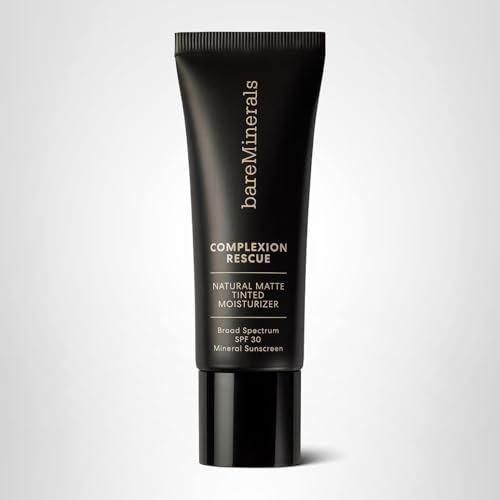 mineral SPF 30 protection and oil-control in one step.