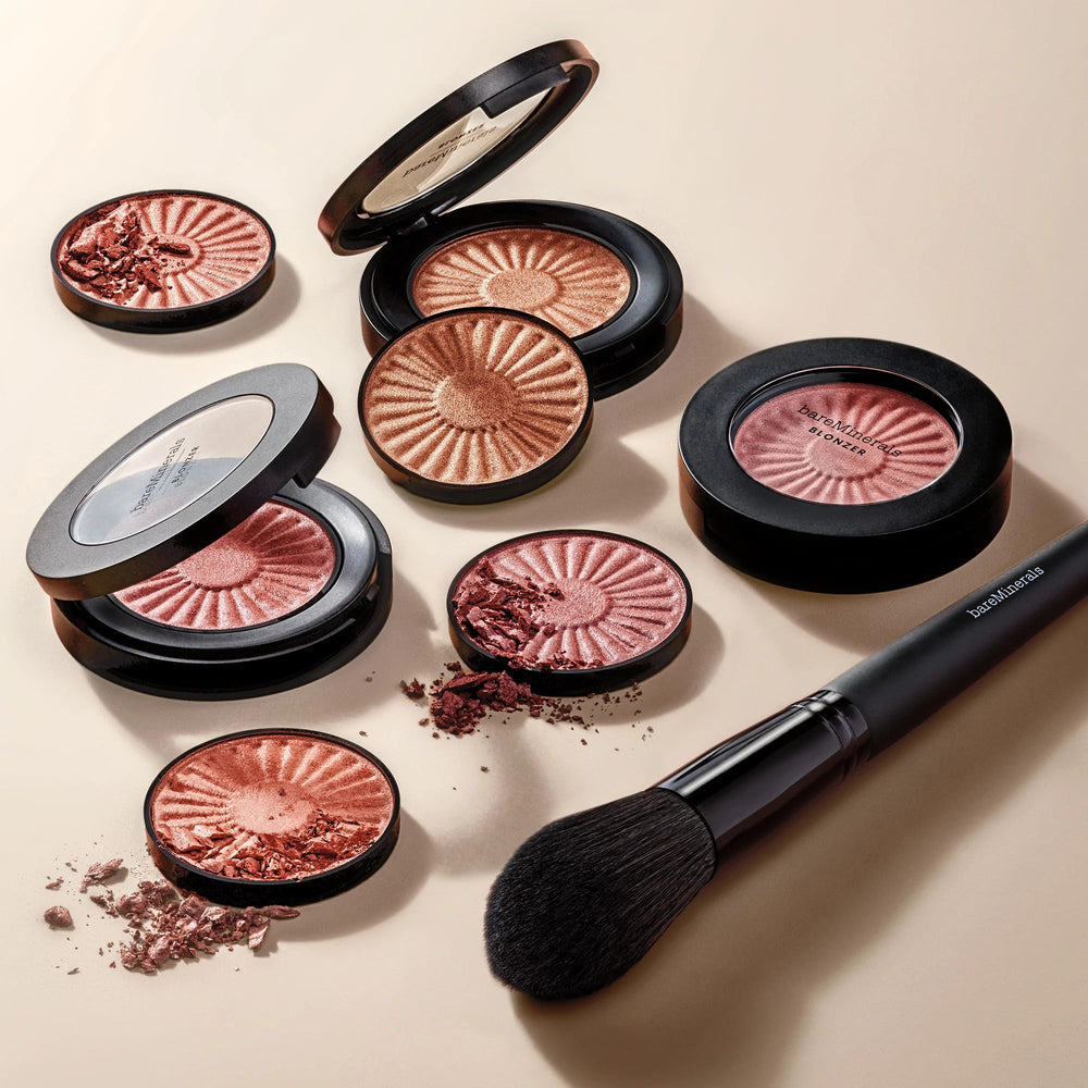 BareMinerals Gen Nude Blonzer Kiss of Copper compact and refill packaging.