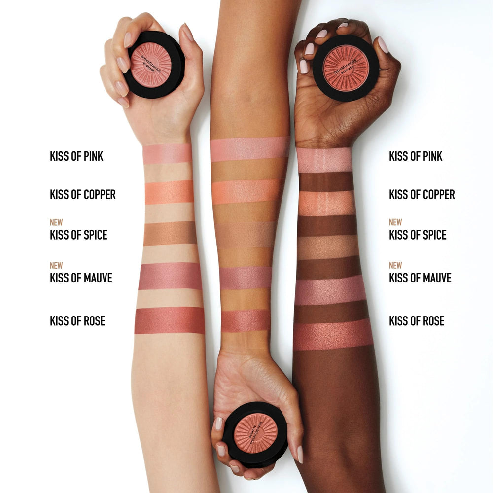 BareMinerals Gen Nude Blonzer Kiss of Copper silky powder texture.