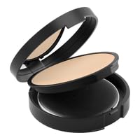 BareMinerals Mineral Veil close-up highlights pore-blurring and line-softening effects.