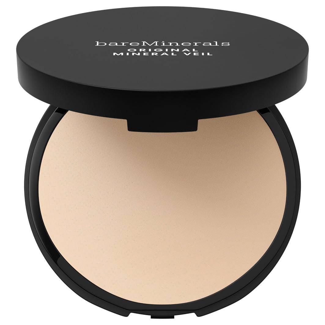 BareMinerals Original Mineral Veil compact demonstrates long-lasting makeup and a smooth finish.