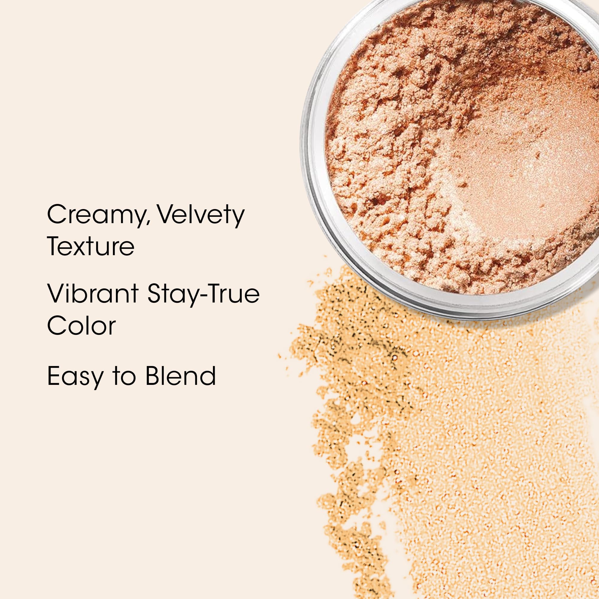 bareMinerals sombra mineral Vanilla Sugar difuminado suave bajo luz natural