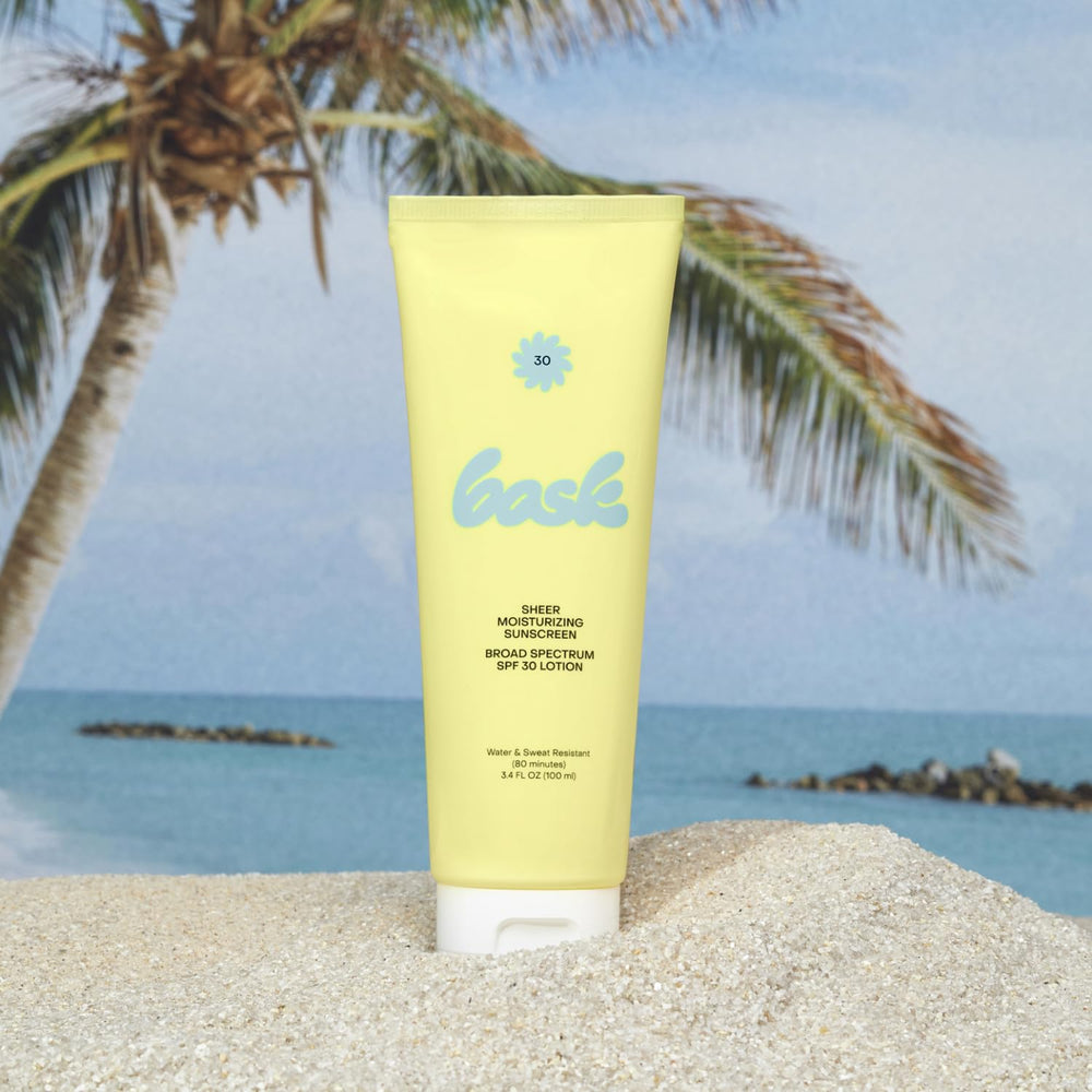 Bask loción solar SPF30, textura ligera y rápida absorción para pieles normales.