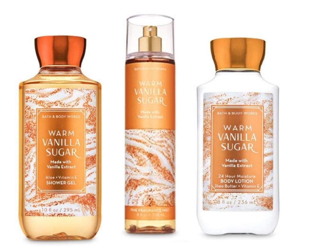 Bath & Body Works Warm Vanilla Sugar shower gel being poured for a refreshing cleanse.