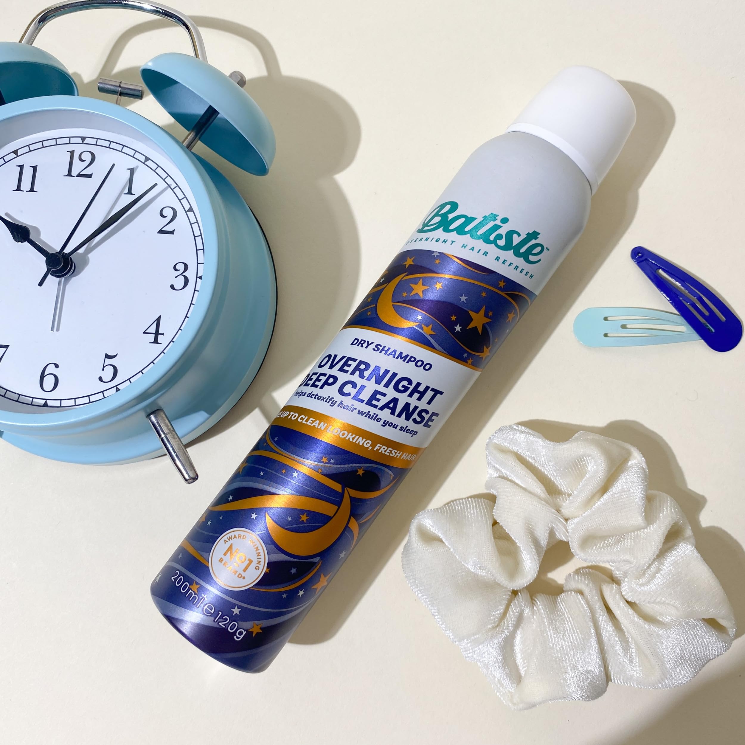 Batiste cuida cabello oscuro, castaño y rubio en uso nocturno.