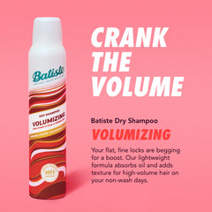 Textura en polvo de Batiste que aporta cuerpo al peinado.